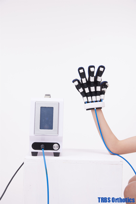 China Fingerb eléctrico neumático del ejercicio del finger de la función de la mano del equipo de entrenamiento del hemiplegia del movimiento del guante del robot de la rehabilitación proveedor
